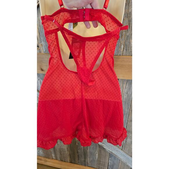 Adele NWT Frederick's of Hollywood 2 piece thong teddy lace red set sz M *FLAW* - Picture 2 of 5